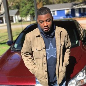 Meet your Posher, Da’kea
